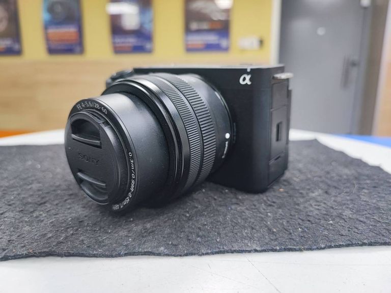 Sony zv-e1 kit 28-60mm Код:01-200458218. Зображення 6