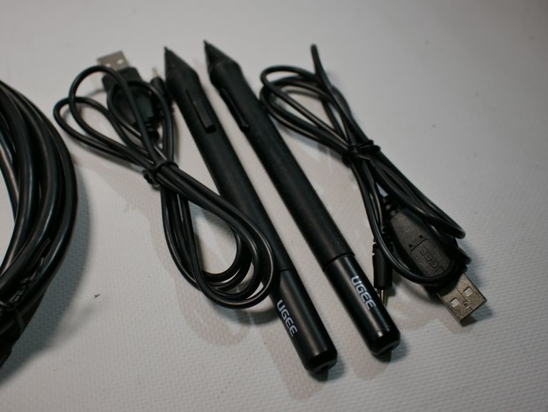 Графічний планшет-монітор Ugee HK1650 15.6"  2048 рівнів Код:null. Зображення 7