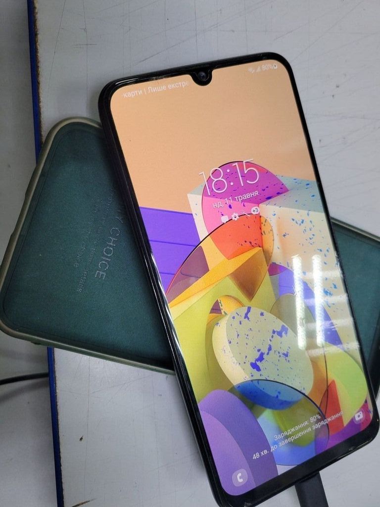 Дешево Samsung m215f galaxy m21 4/64gb з ломбарду