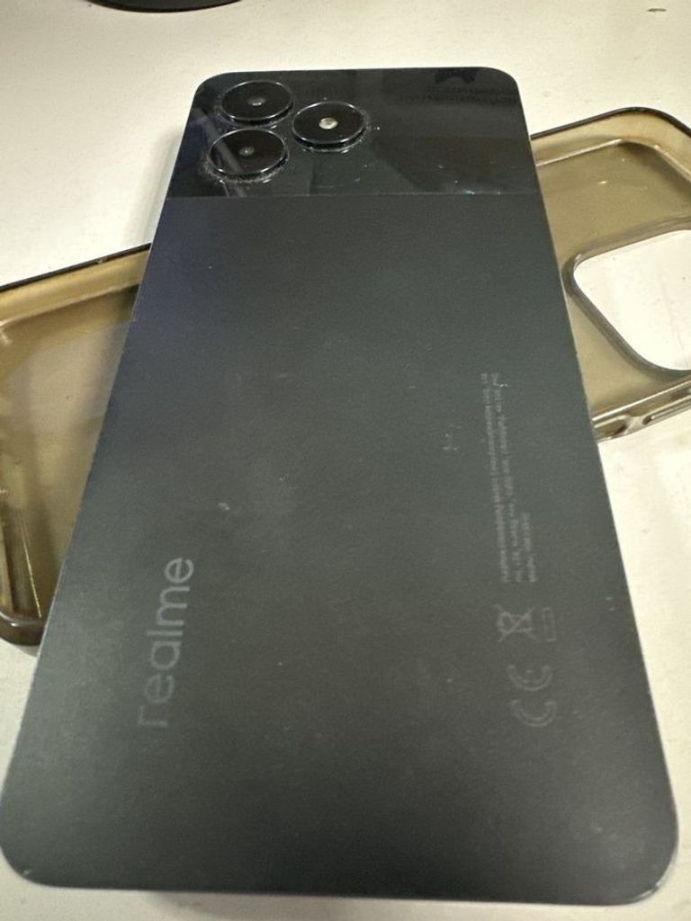 Дешиво Realme c51 4/128gb с ломбарда