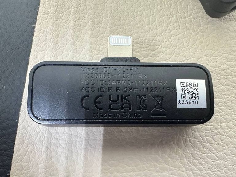 Дешиво Boya by-v2 с ломбарда