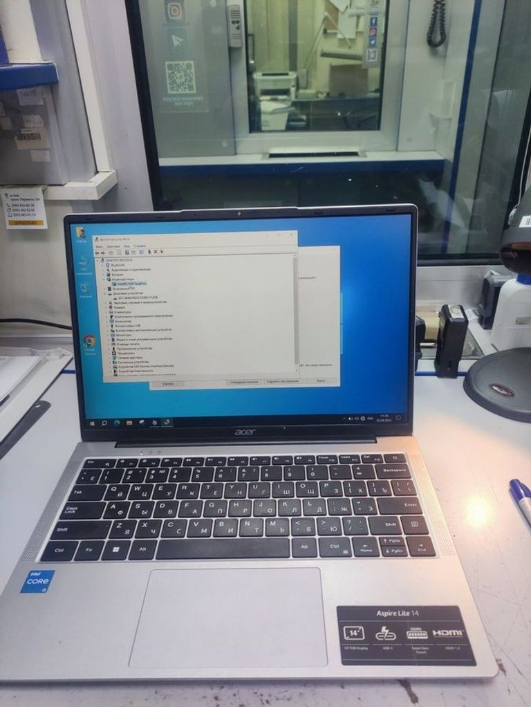 Купить Acer 15" i3 n300 / ram8 /ssd512 /uhd graphics Б/У