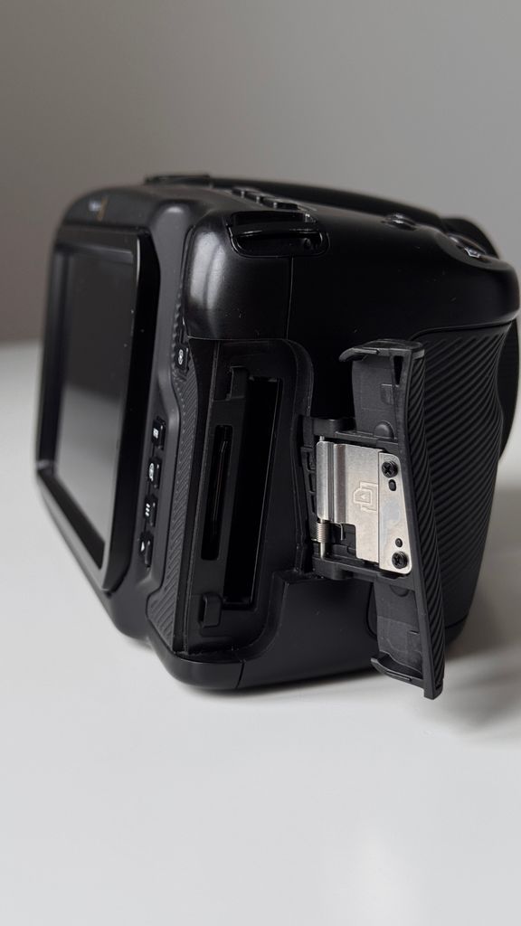 Blackmagic Pocket Cinema Camera 6K Код:null. Зображення 10