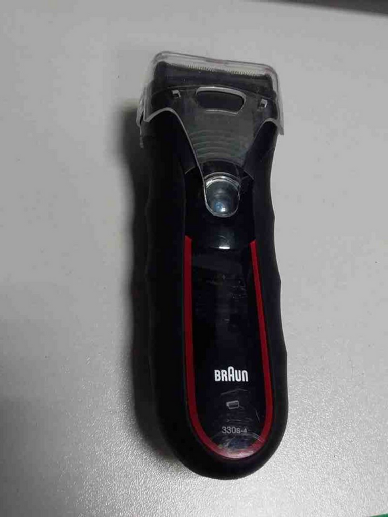 Купити Braun 330 Series 3 (330s-4) Б/У