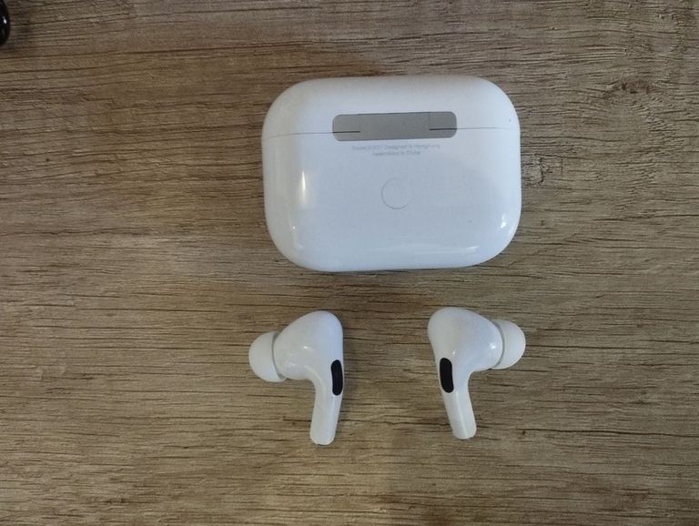 Дешиво Hoco ew27 с ломбарда