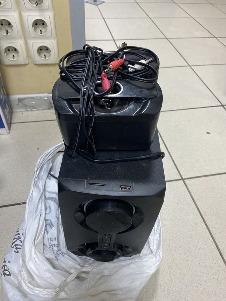 Купить Defender Eclipse (65593) Б/У