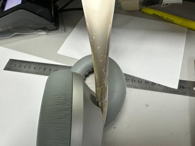 Дешиво Bose noise cancelling headphones 700 с ломбарда