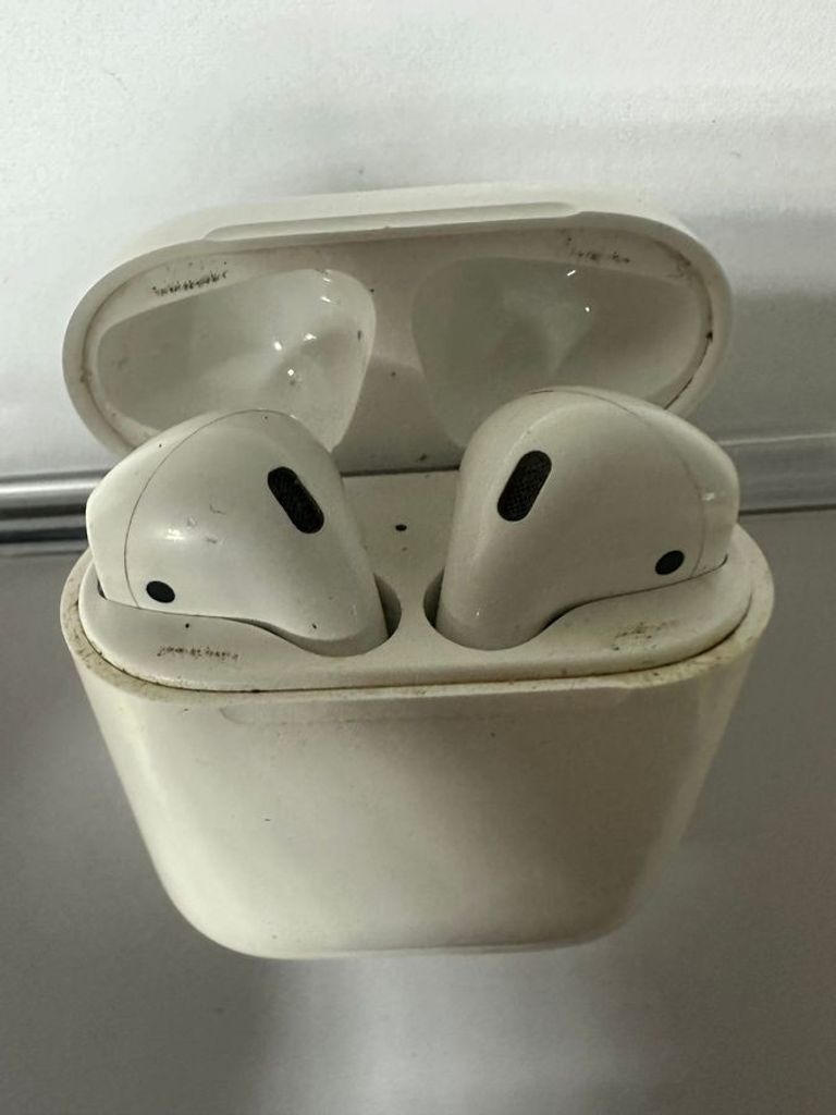 Объявление Apple airpods 2nd generation a1602, a2031, a2032 Б/У