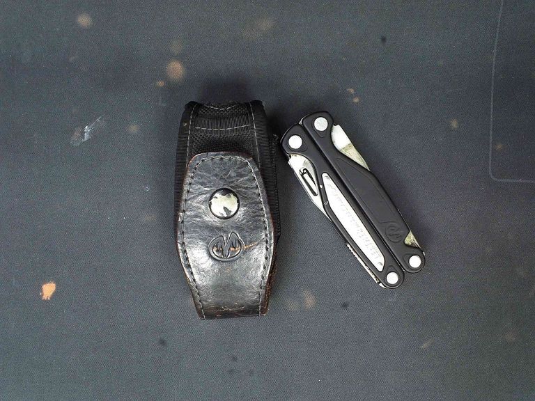 Дешиво Leatherman charger plus с ломбарда