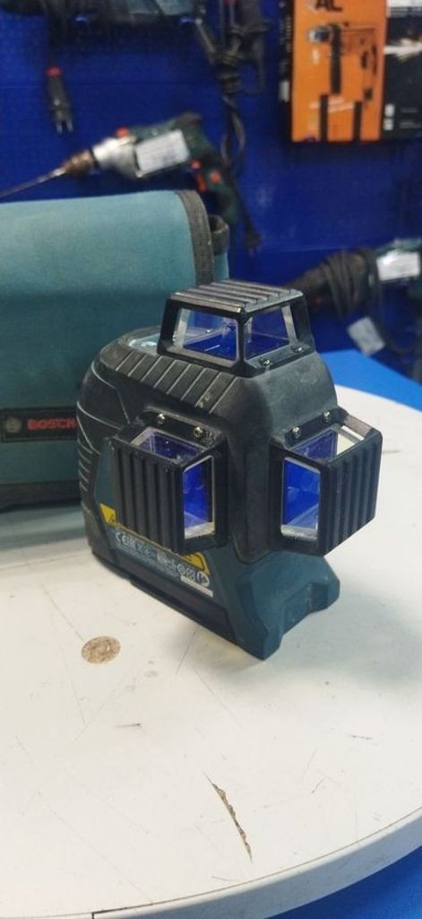 Купити Bosch gll 3-80 p professional Б/У