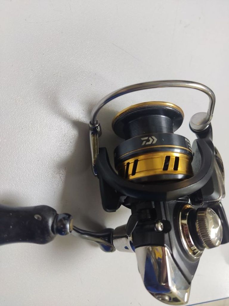 Дешиво Daiwa 17 legalis lt 2000d с ломбарда