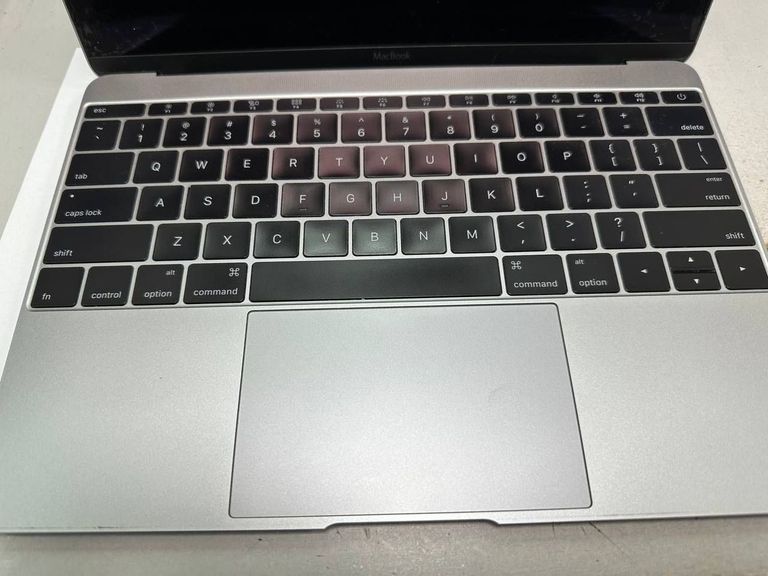 Apple macbook a1534 12" core m 1,1ghz/ram8gb/ssd256gb/intel hd graphics 5300 Код:01-200788348. Изображение 6