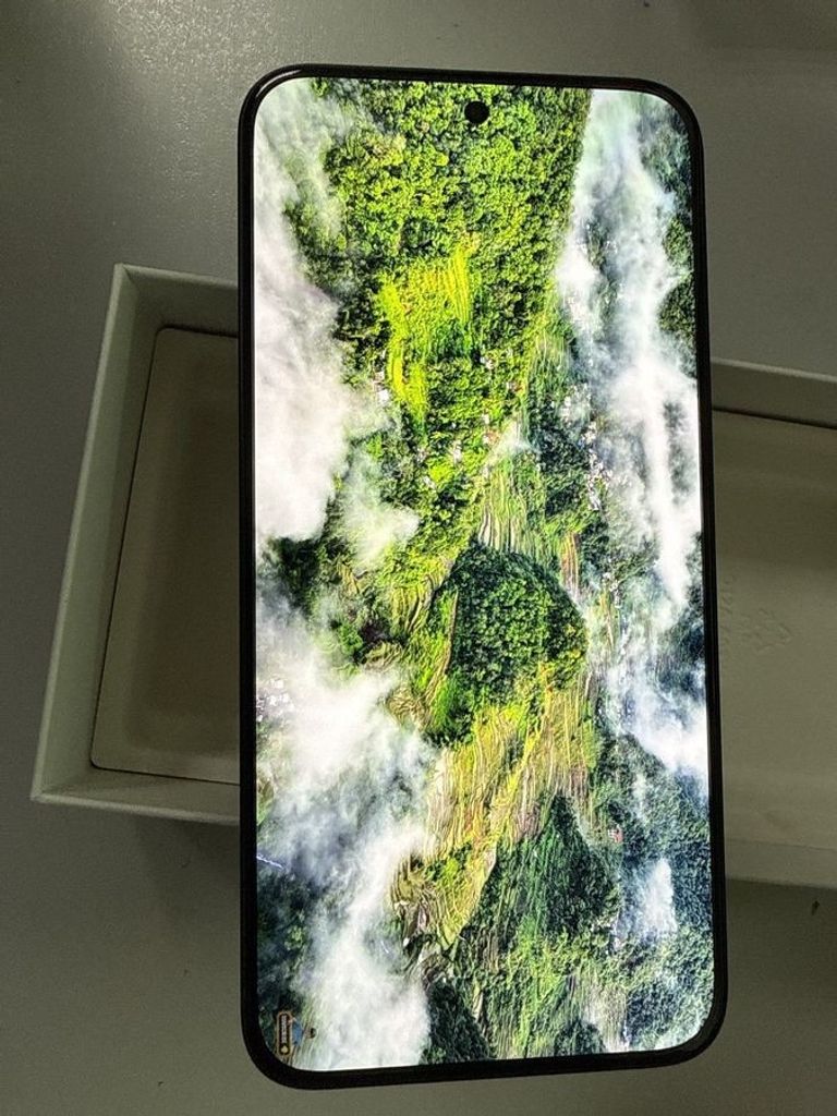 Купити Xiaomi 15t 12/512gb Б/У