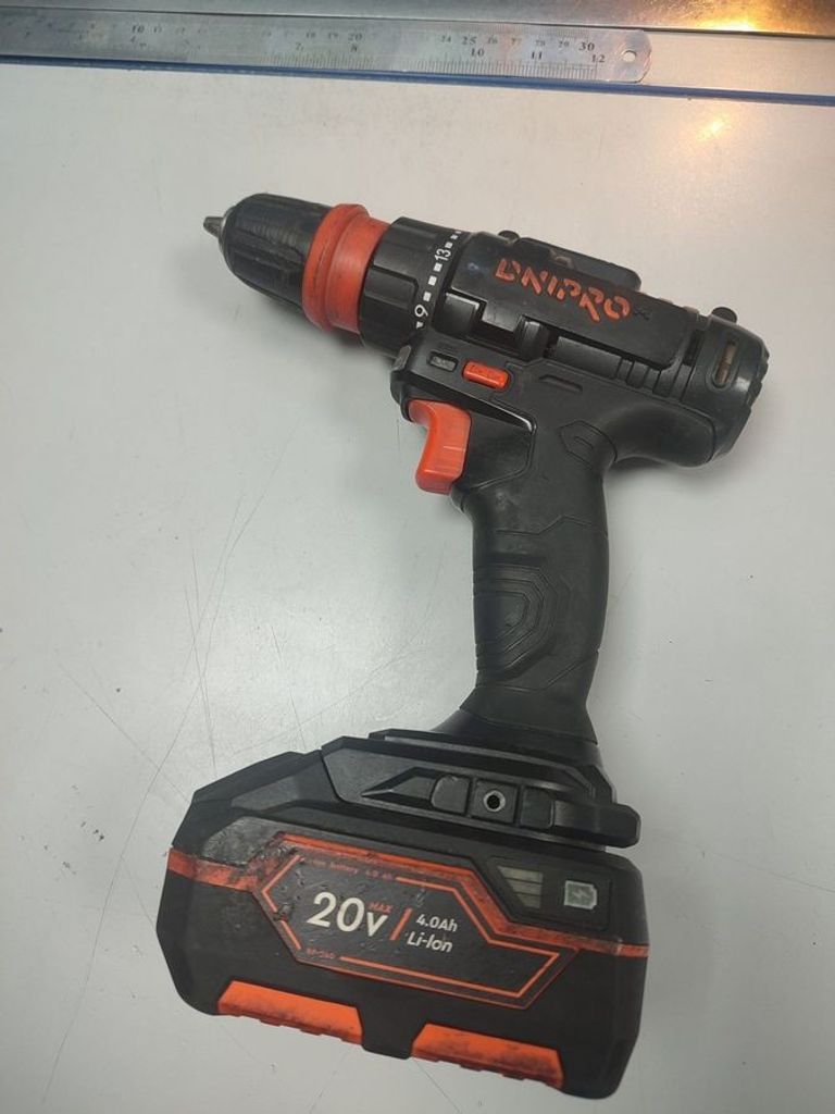 Дешево Dnipro-M cd-218q + 1акб 2ah + зп з ломбарду