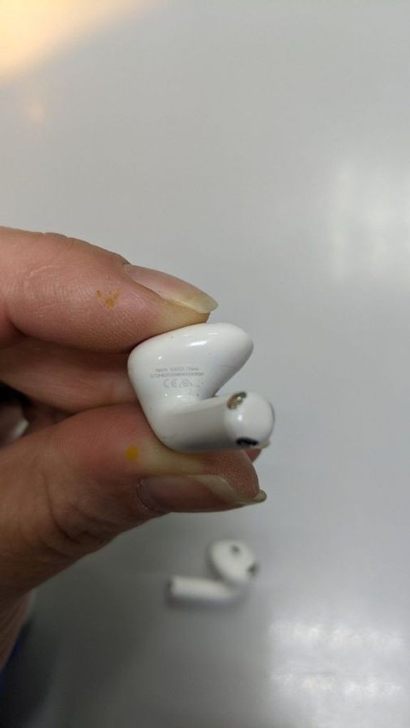 Оголошення Apple(Копія) airpods pro 4 Б/У