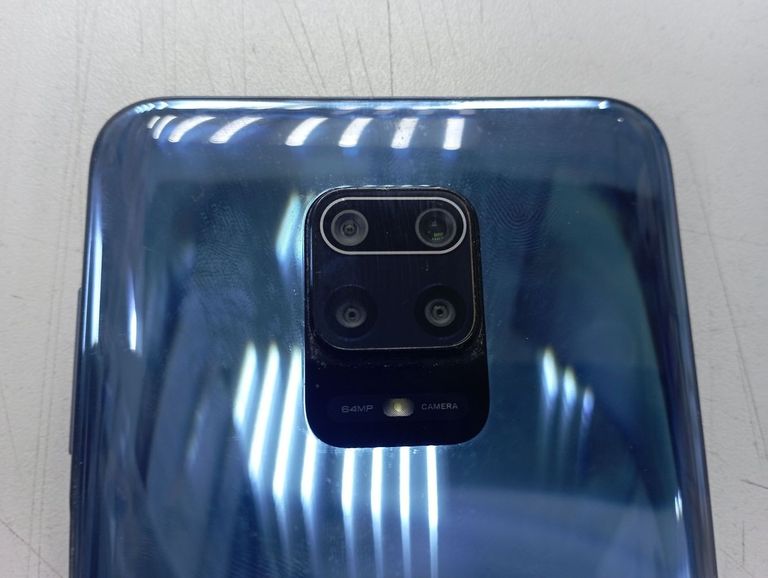 Дешиво Xiaomi Redmi Note 9 Pro 6/64GB Green с ломбарда