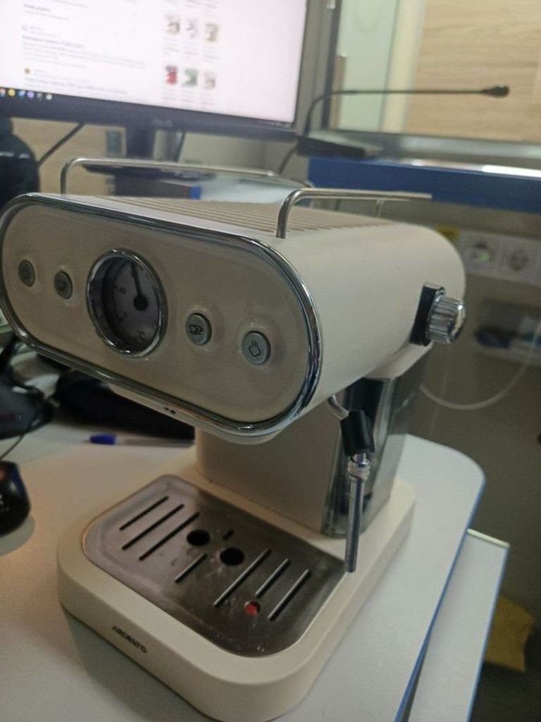 Оголошення Ardesto FCM-E15BG Б/У