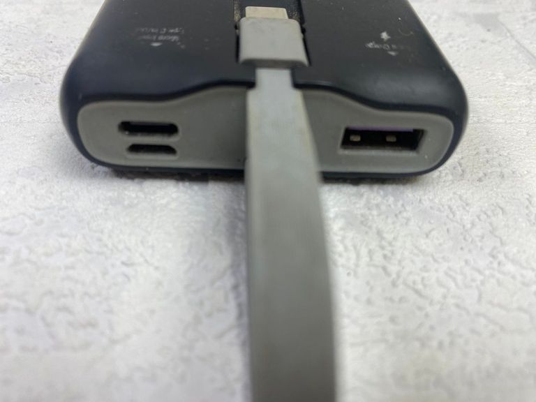 Дешево Vinga 10000 mah vpb1sqscbk з ломбарду