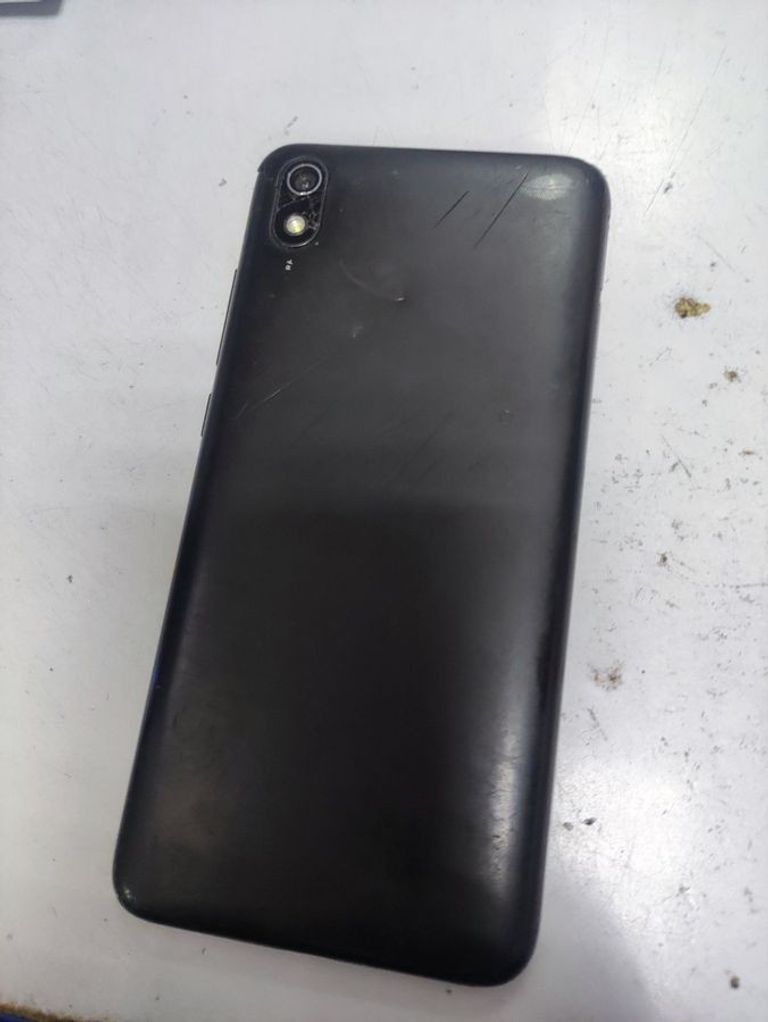 Объявление Xiaomi Redmi 7a 2/32GB Black Б/У