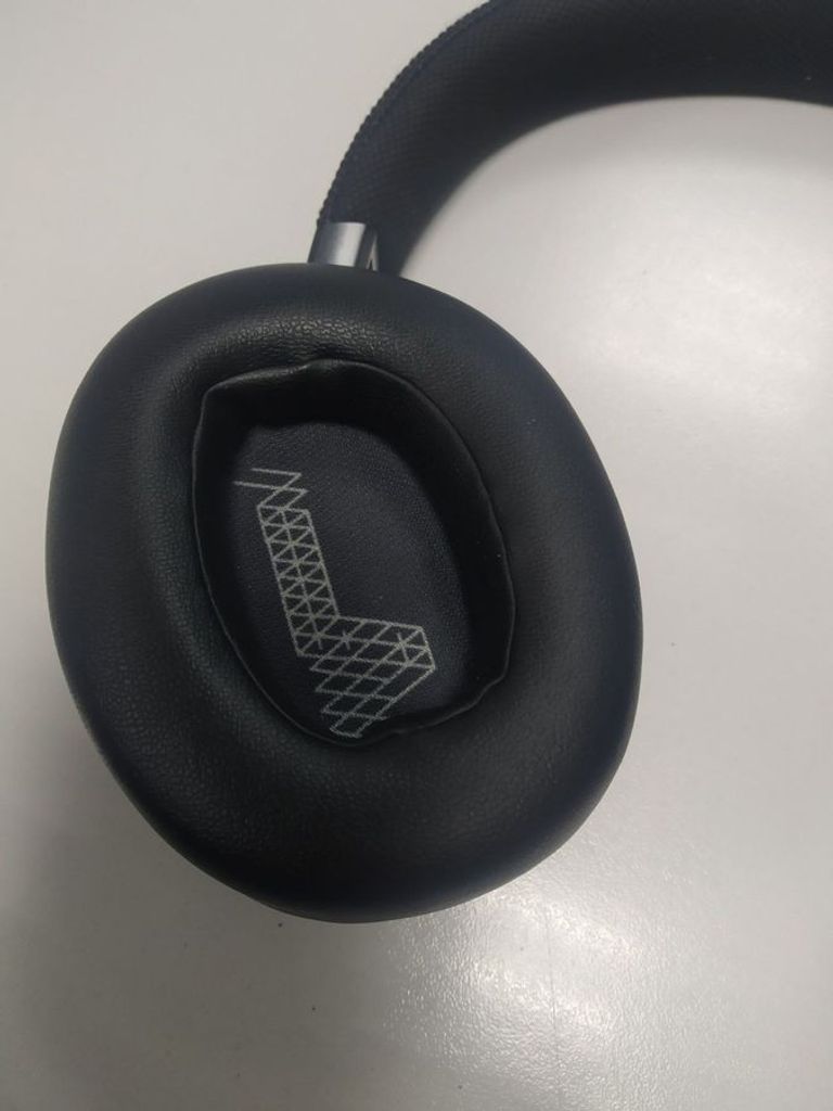 Дешево Jbl live 660nc з ломбарду