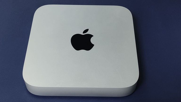 Оголошення Apple mac mini a2686 mmfj3 m2/8core/ram8gb/ssd256gb Б/У