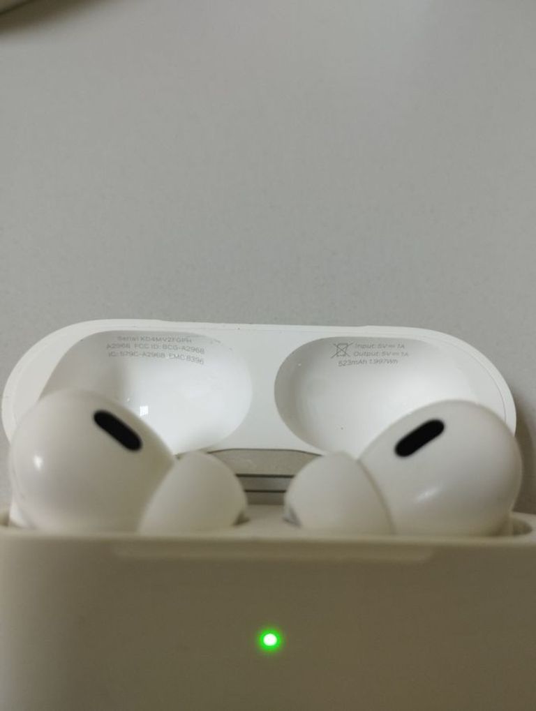 Apple airpods pro 2nd generation with magsafe charging case usb-c Код:01-200831231. Зображення 5