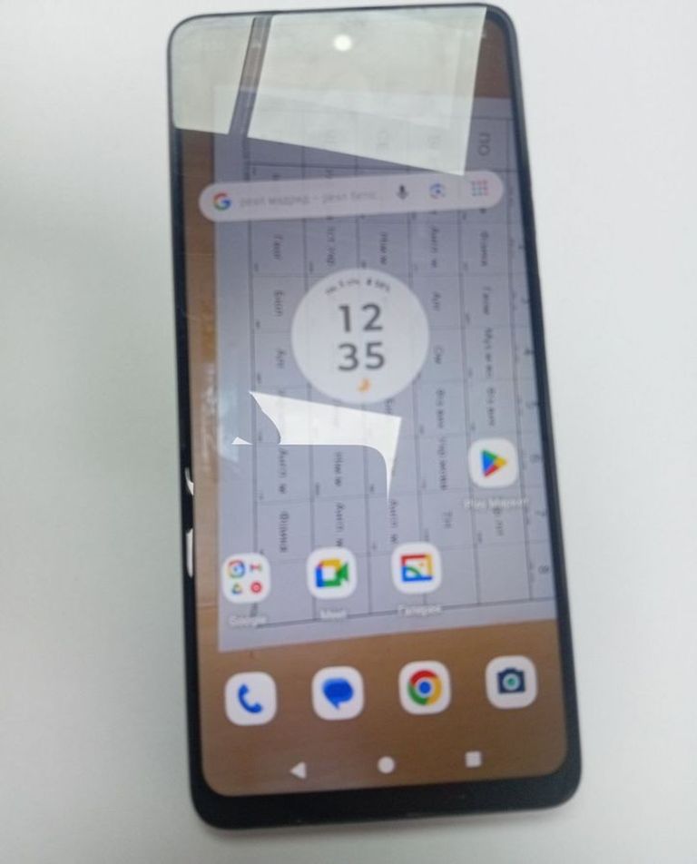 Купити Motorola moto e14 4/64gb Б/У