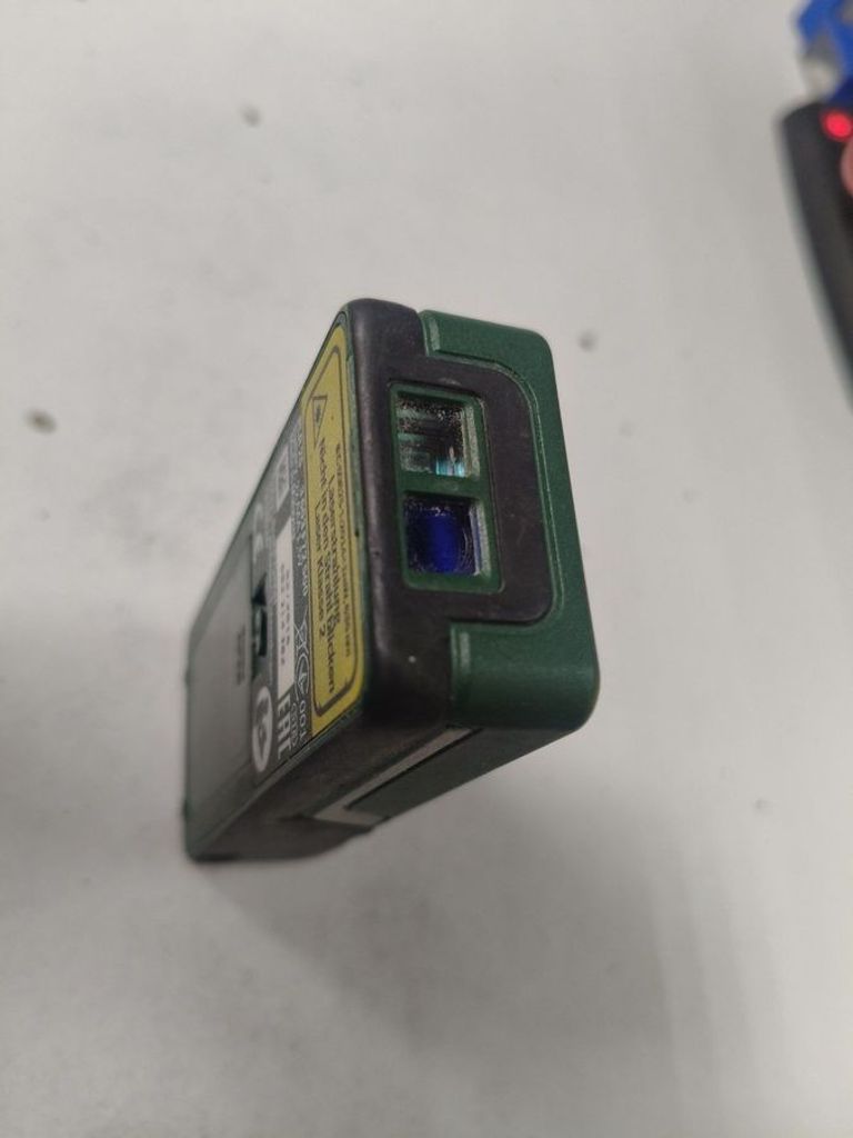 Дешево Bosch PLR 25 з ломбарду