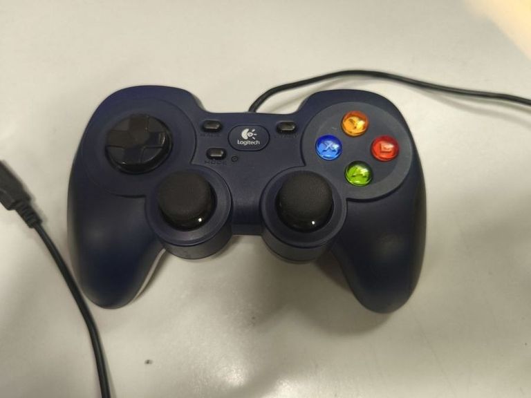 Купити Logitech Gamepad F310 Б/У