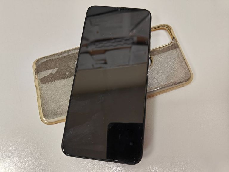 Купити Motorola e20 2/32gb Б/У