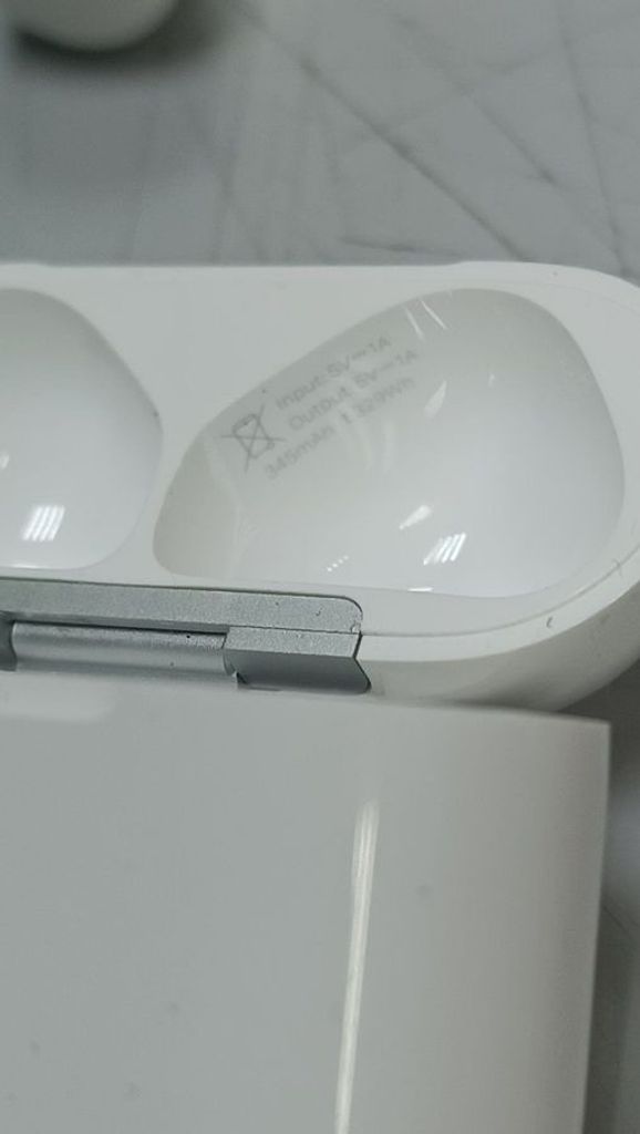 Оголошення Apple airpods 4 Б/У