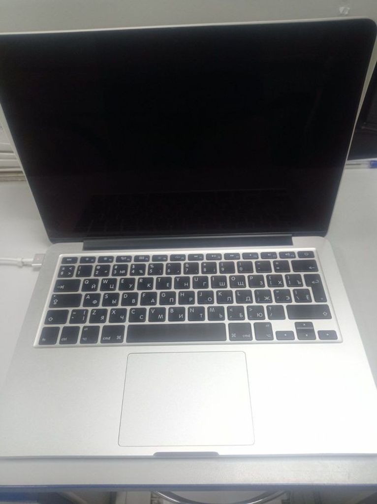 Дешиво Apple macbook pro a1502 екр. 13,3/core i5 2,6ghz/ram8gb/ssd128gb/retina/intel iris с ломбарда