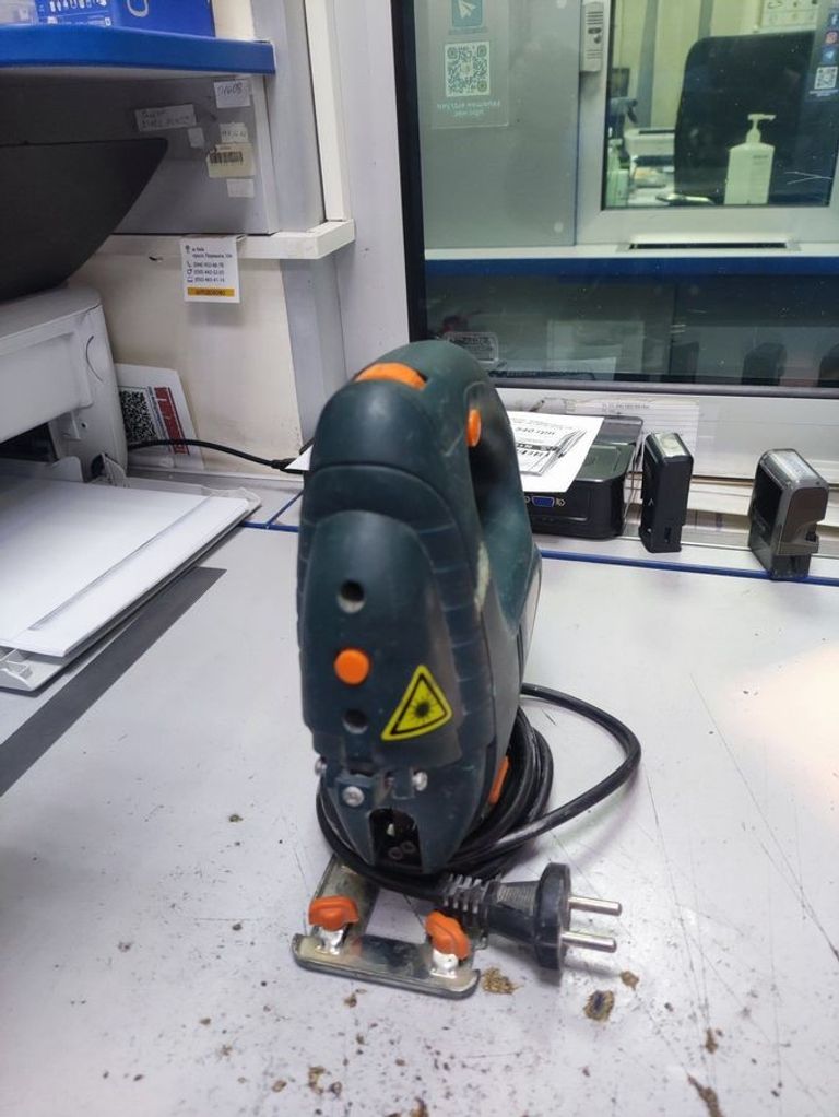 Дешево Rebir FZ6-100EL з ломбарду