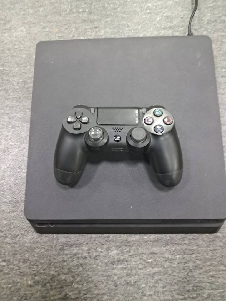 Sony ps 4 slim cuh-2216a 500gb