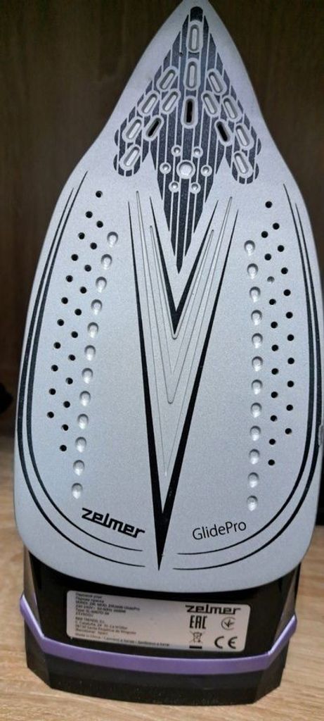 Розпродаж Zelmer ZIR2600 GlidePro, продавець Техноскарб