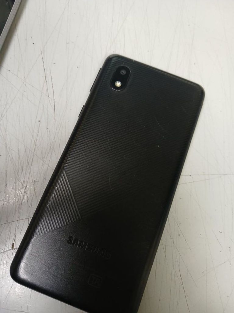 Дешиво Samsung a013f galaxy a01 core 1/16gb с ломбарда