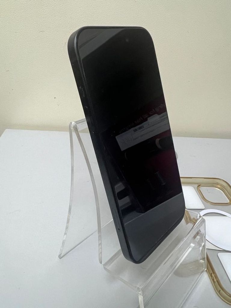 Объявление Apple iPhone 15 128GB Green Б/У