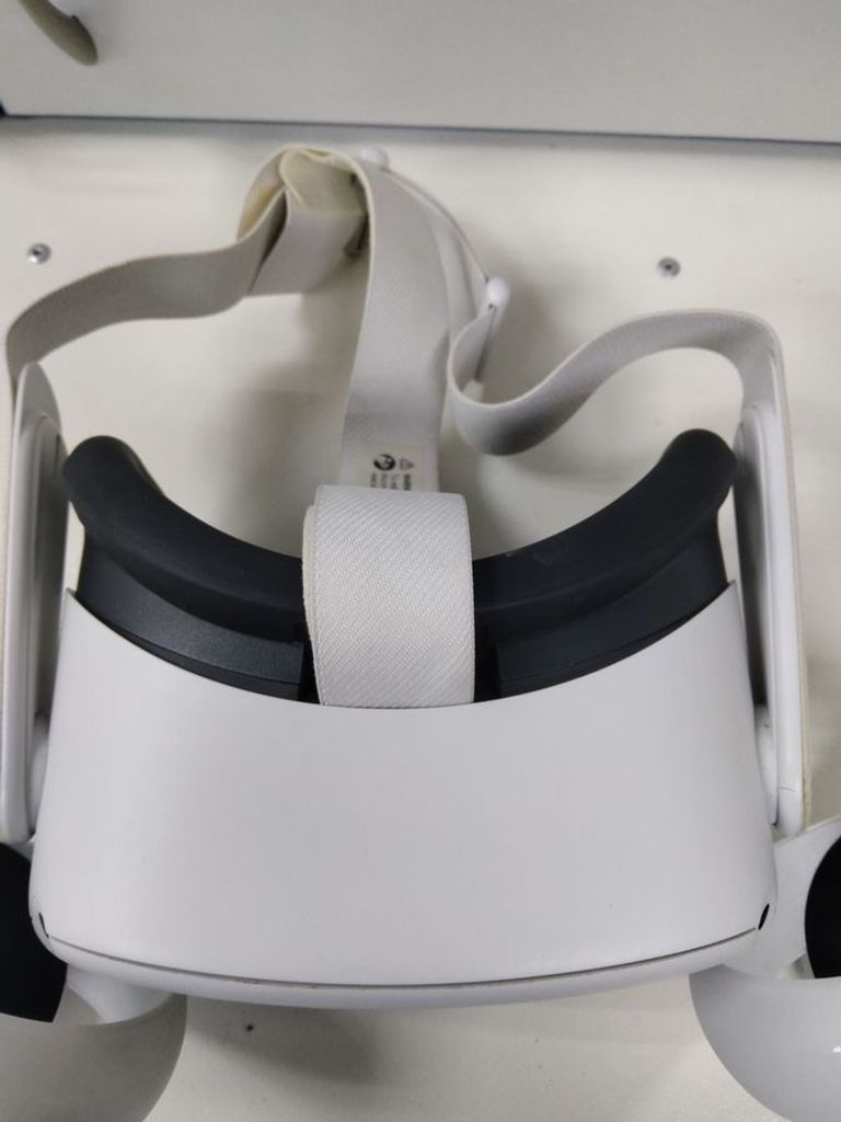 Oculus Quest 2 128 GB Код:01-200891517. Изображение 5