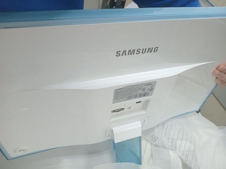 Дешево Samsung S24E391HL (LS24E391HLO/CI) з ломбарду