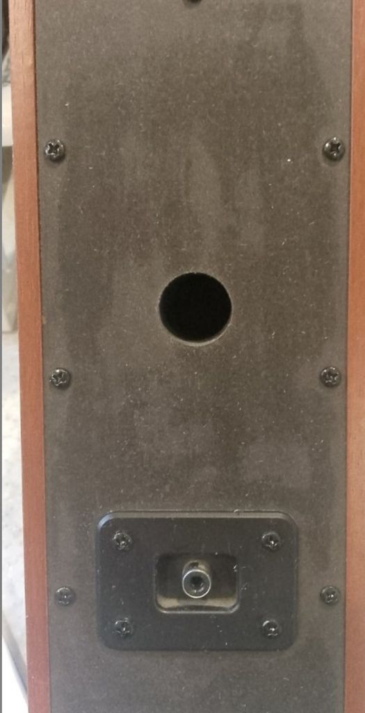 Дешево Genius SP-HF500B Brown (31730047400) з ломбарду