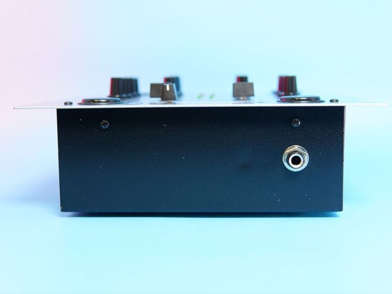 BETTER COMBO5N Professional Stereo Mixer. Новий. Код:null. Изображение 6