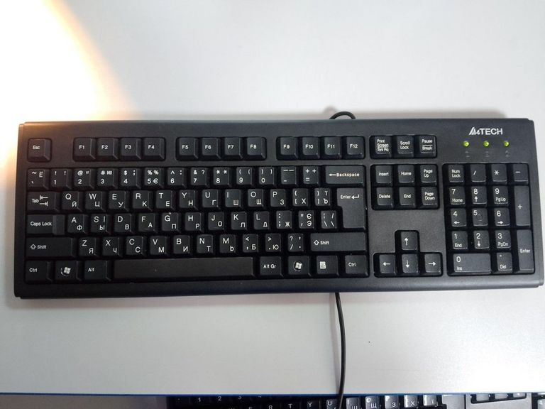 Купити A4Tech km-720 Б/У