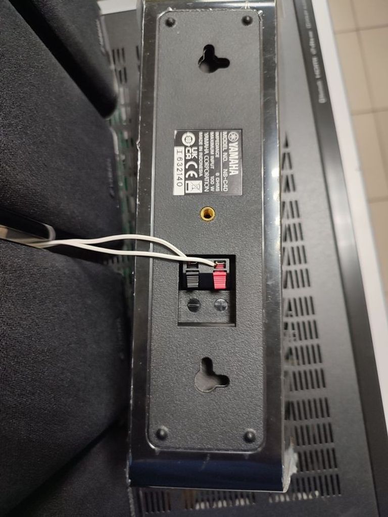 Yamaha av-ресівер yamaha rx-v385+сабуфер ns-sw050+4 колонки ns-b40+ns-c40 Код:01-200905108. Зображення 6