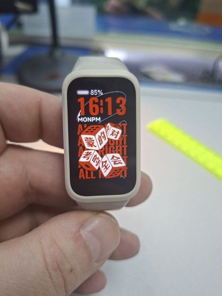 Купить Xiaomi smart band 9 active Б/У