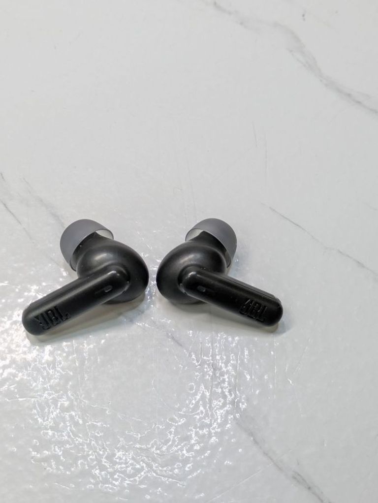 Дешиво Jbl wave beam 2 с ломбарда