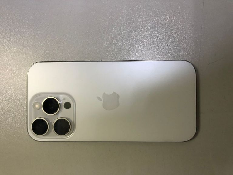 Оголошення Apple iphone 16 pro 128gb Б/У