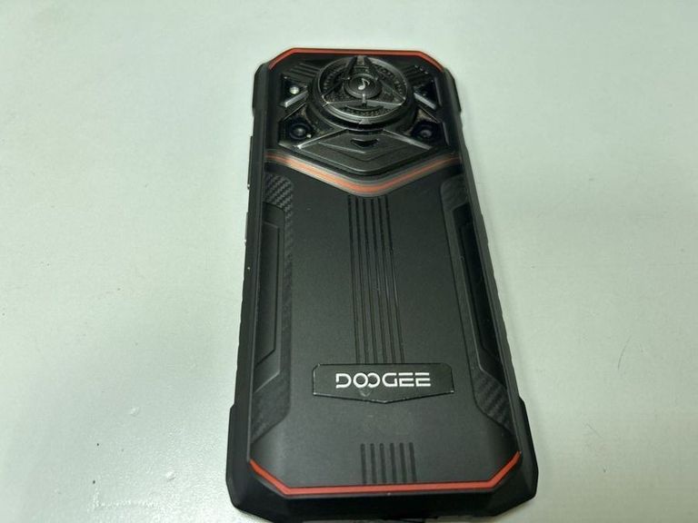 Объявление Doogee Blade 20 Pro 6/256GB Black-Silver Б/У