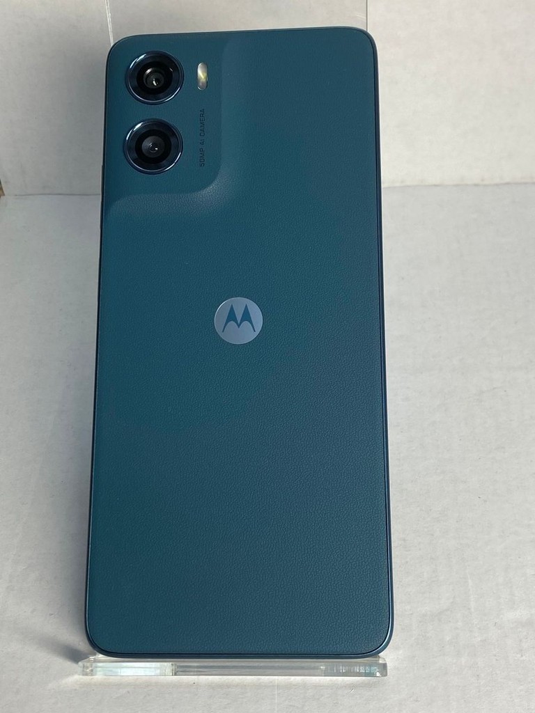 Купить Motorola moto g06 4g 4/64gb tendril Б/У