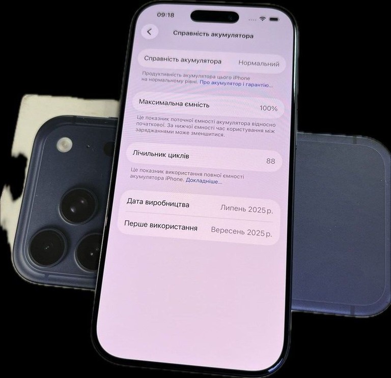 Apple iPhone 17 Pro 256GB Deep Blue (MG8J4) Код:01-200933778. Изображение 5