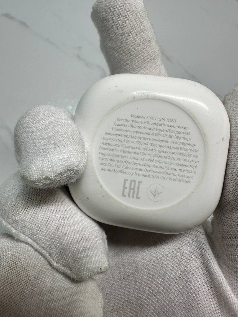Samsung galaxy buds live sm-r180 Код:01-200941480. Зображення 6